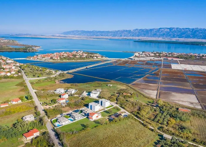 Lorena Dalmacija * 닌