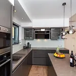 Holiday home Lorena Dalmacija Nin