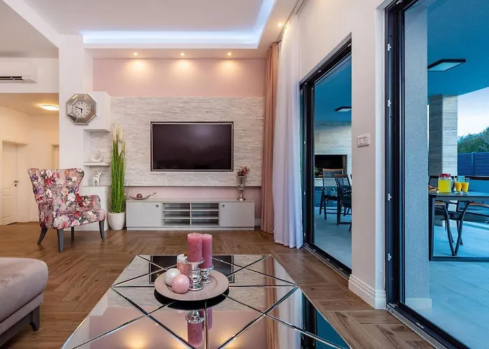 Дом отдыха Lorena Dalmacija *